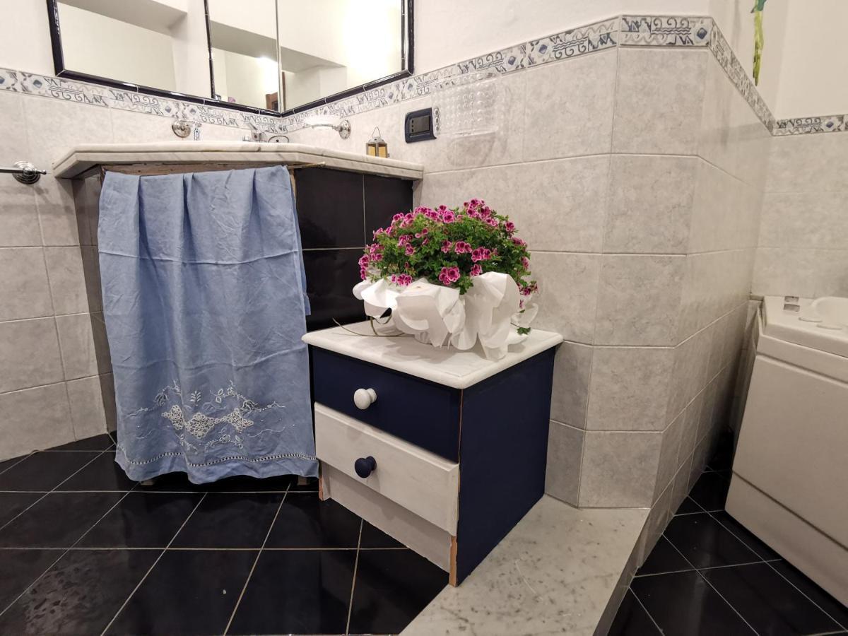 Casuzzamia Apartment Palermo Luaran gambar