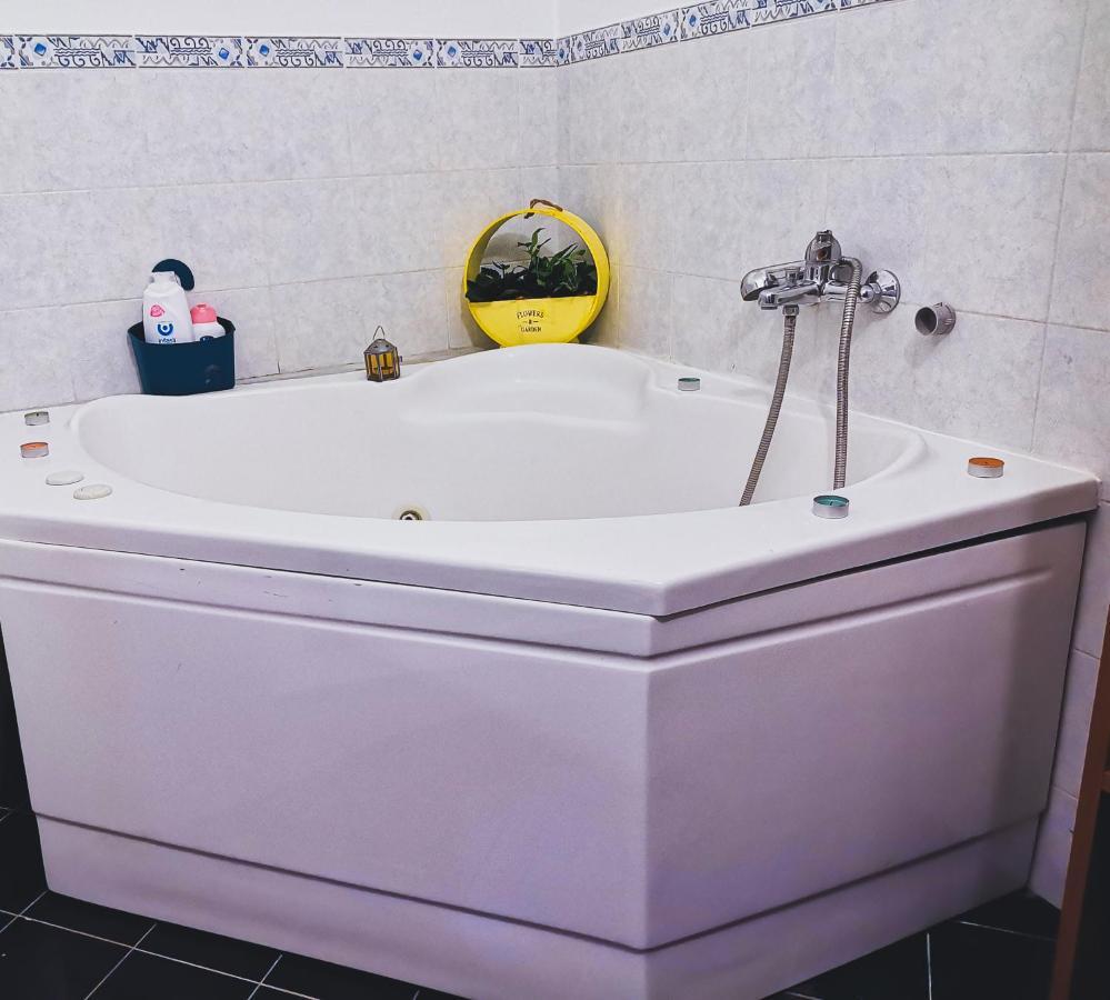 Casuzzamia Apartment Palermo Luaran gambar