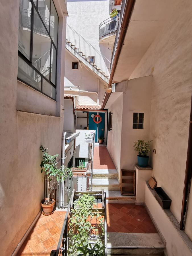 Casuzzamia Apartment Palermo Luaran gambar